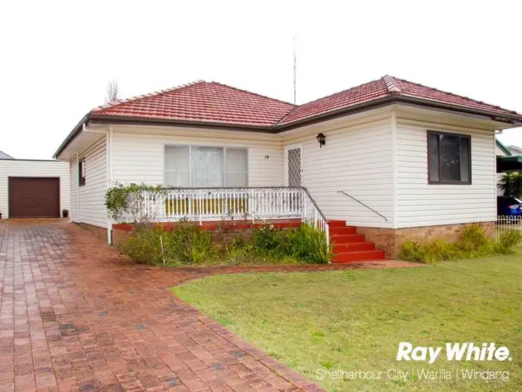 19 William Avenue, Warilla NSW 2528