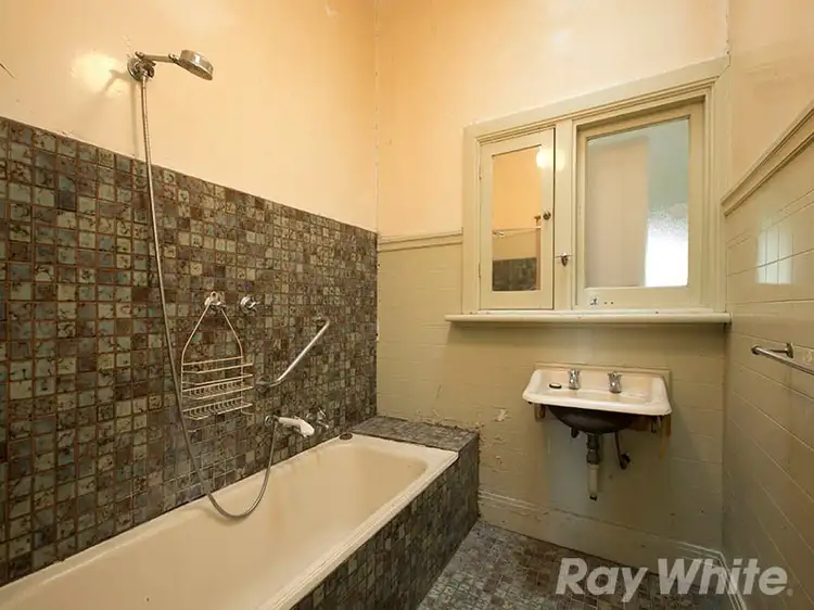 Fifth view of Homely house listing, 18 Devon Street, Cheltenham VIC 3192