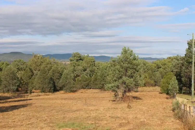2 Rosehill Drive, Bingara NSW 2404
