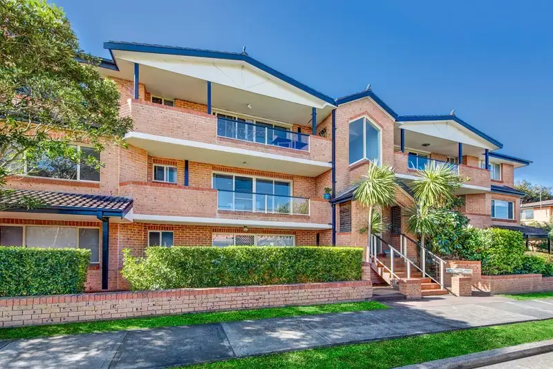 Main view of Homely unit listing, 9/33 Ashburn Place, Gladesville NSW 2111