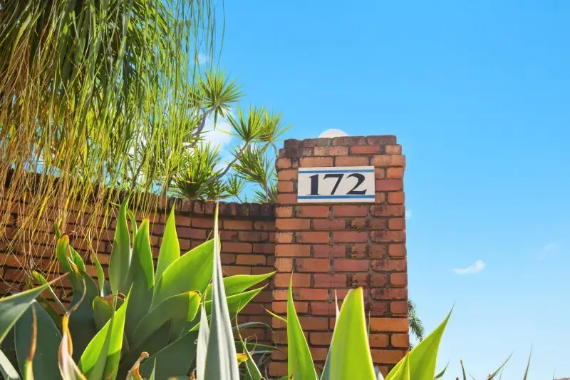 Main view of Homely unit listing, 18/172 Barrier Reef Drive, Mermaid Waters QLD 4218