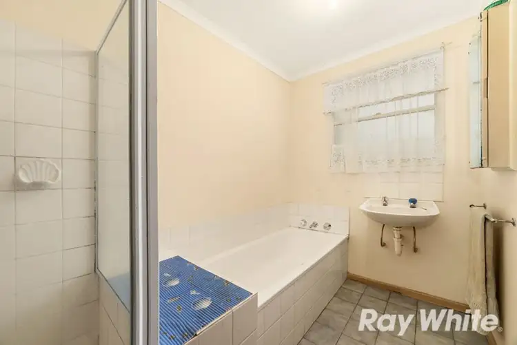 Sixth view of Homely house listing, 22 Ruby Court, Meadow Heights VIC 3048