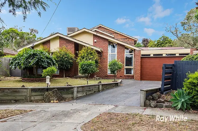 6 Rimfire Crescent, Cranbourne VIC 3977
