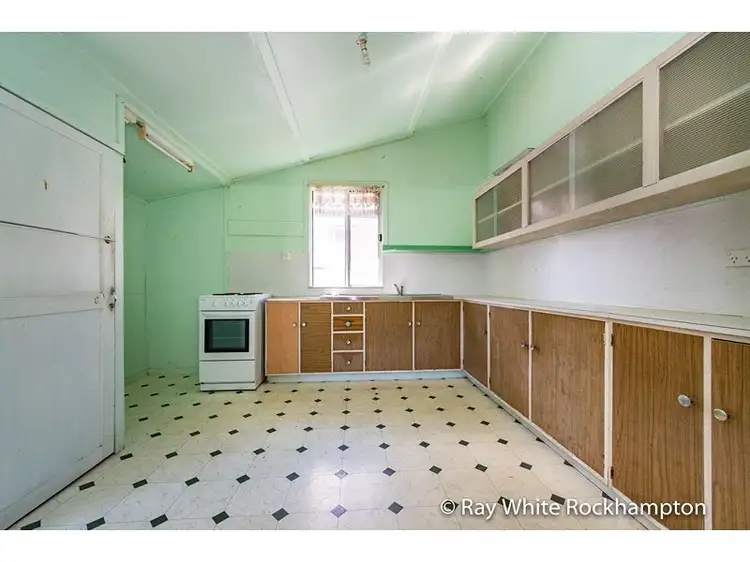 Fifth view of Homely house listing, 54 Main Street, Park Avenue QLD 4701
