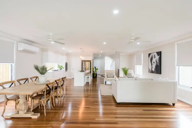 Fifth view of Homely house listing, 117 McIlwraith Avenue, Norman Park QLD 4170
