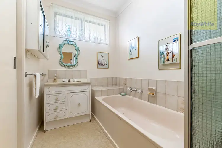 Fifth view of Homely house listing, 4/35 Carlisle Street, Craigieburn VIC 3064