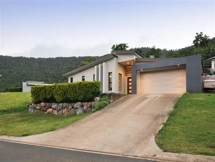 8 Armada Crescent, Jubilee Pocket QLD 4802