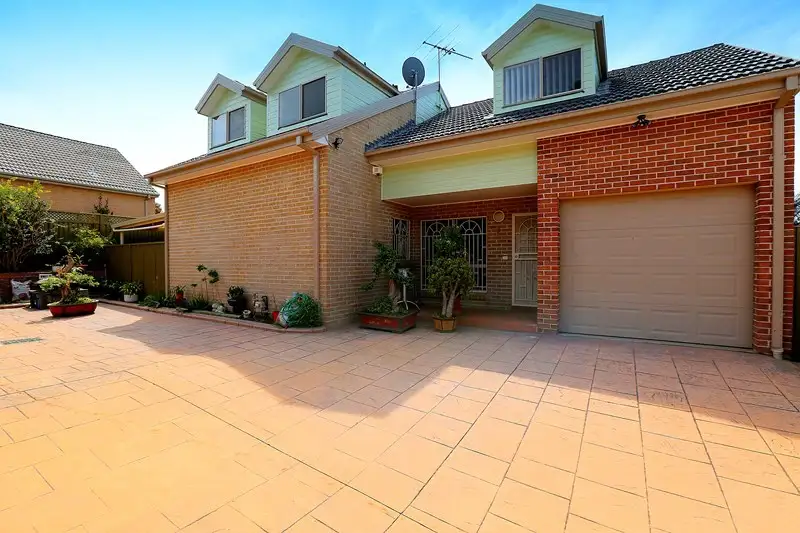 Main view of Homely townhouse listing, 3/13-15 Oxford Avenue, Bankstown NSW 2200
