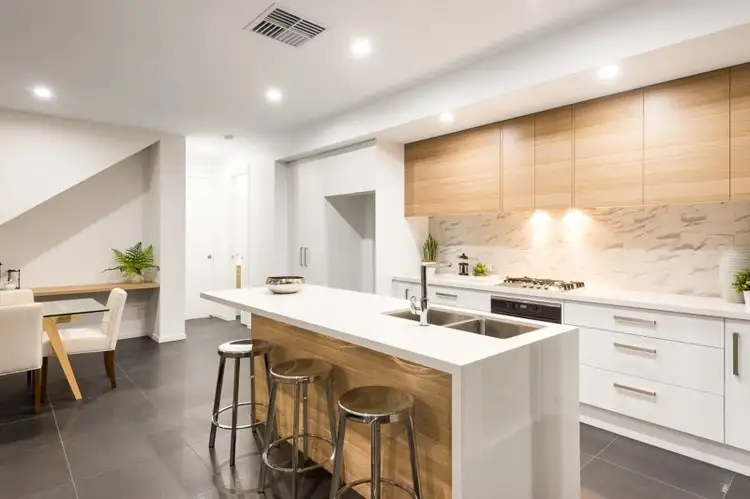 Fifth view of Homely townhouse listing, 3/96 Bilyana Street, Balmoral QLD 4171