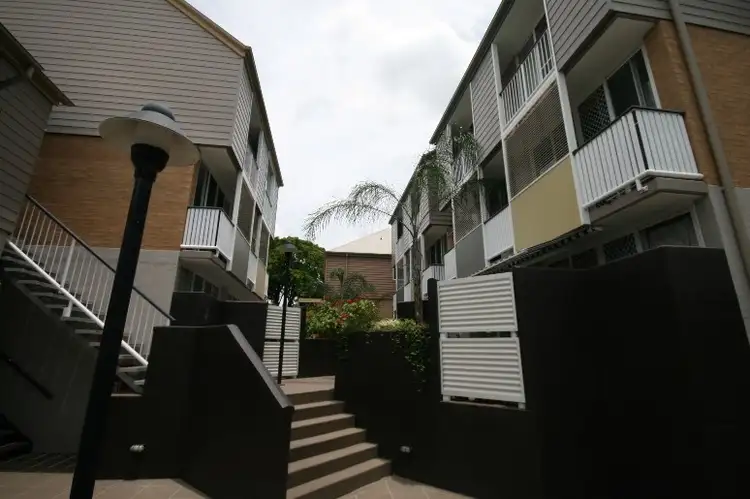 Second view of Homely apartment listing, 21 Quinton Street, Kangaroo Point QLD 4169