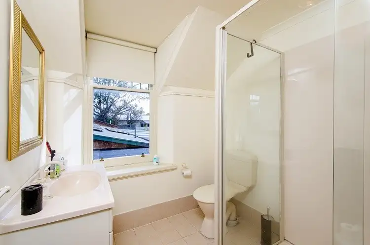 Sixth view of Homely apartment listing, 5 Waterhouse Street, Mount Gambier SA 5290