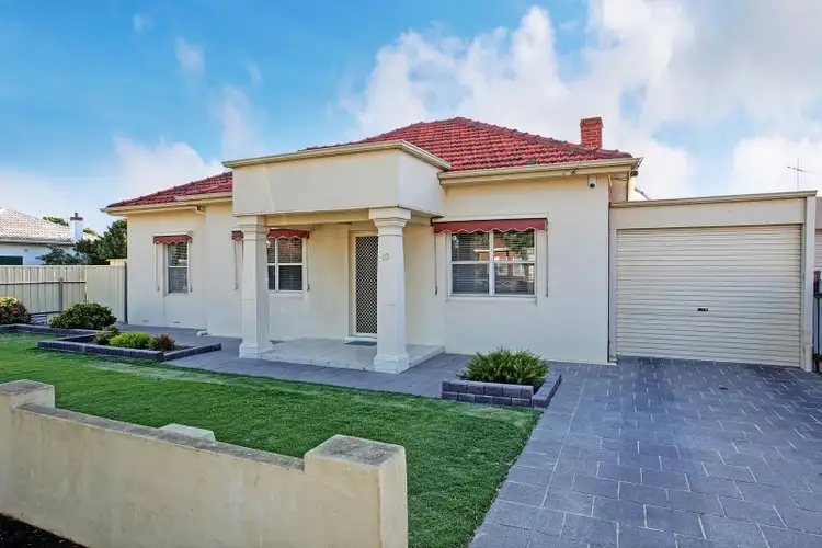 10 Hobbs Street, Findon SA 5023