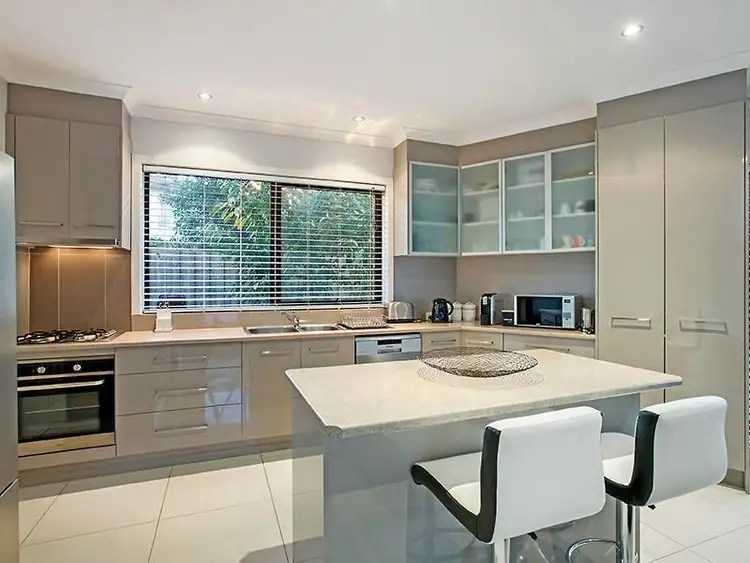 Second view of Homely townhouse listing, 2/10 Bowral Court, Bundoora VIC 3083