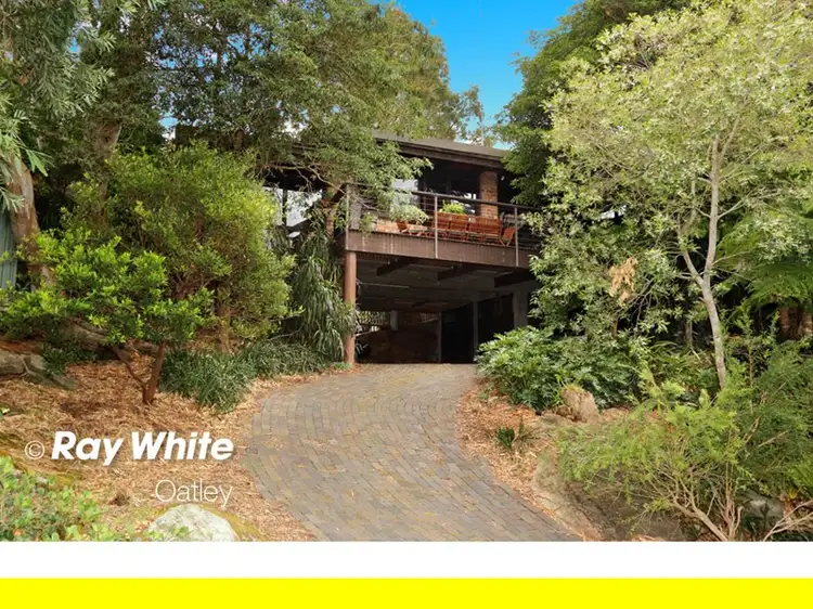 42 Jindabyne Crescent, Peakhurst Heights NSW 2210