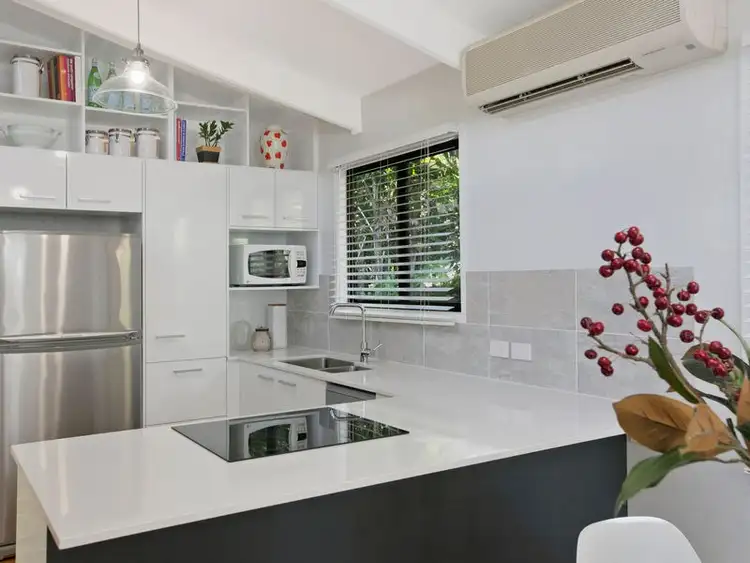 Seventh view of Homely house listing, 35 Buckland Street, Holland Park West QLD 4121