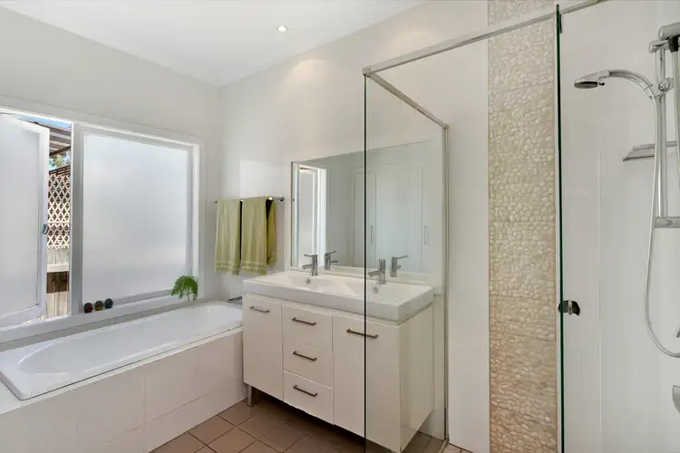 Sixth view of Homely house listing, 70 Veterans Parade, Collaroy Plateau NSW 2097