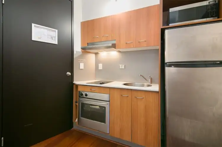 Seventh view of Homely apartment listing, 10/189 Leichhardt Street, Spring Hill QLD 4000