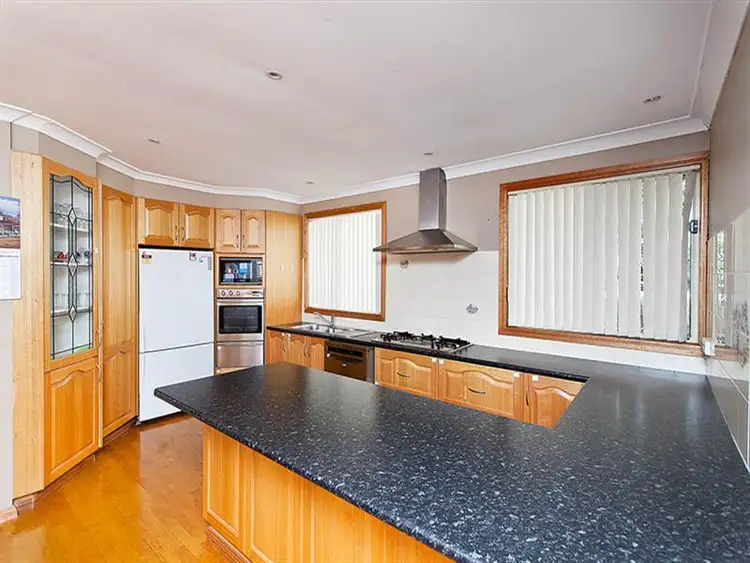 48 Kingston Street, Oak Flats NSW 2529