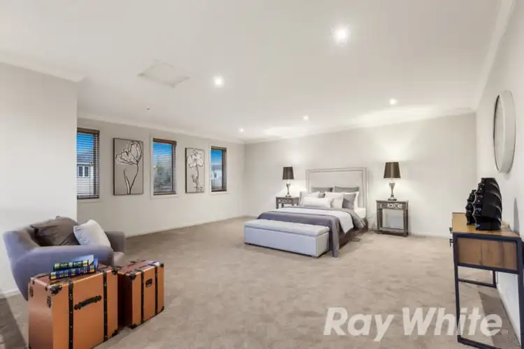 Fifth view of Homely house listing, 4 Pescott Close, Burwood VIC 3125
