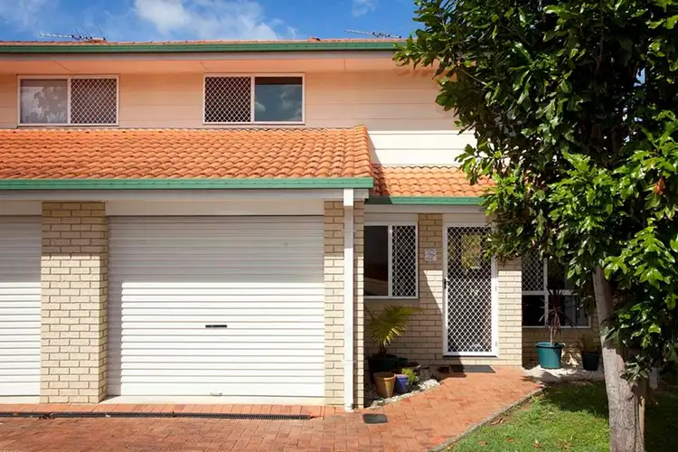 2/19 Likala Street, Wishart QLD 4122