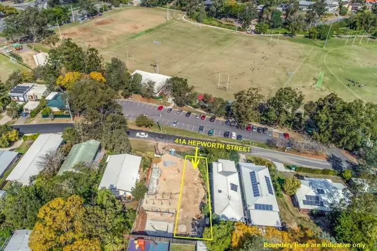 41A Hepworth Street, Chapel Hill QLD 4069