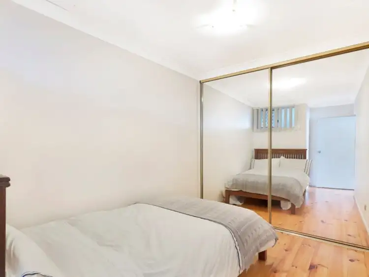 Fifth view of Homely unit listing, 5/42 Rialto Street, Coorparoo QLD 4151