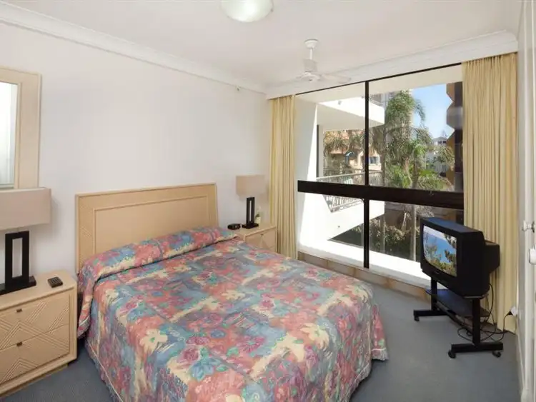 Sixth view of Homely apartment listing, 2B 'Beach Haven', 1 Albert Avenue, Broadbeach QLD 4218