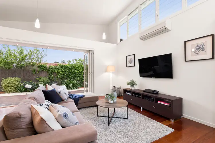 Fourth view of Homely townhouse listing, 2/25 Simmonds Street, Hughesdale VIC 3166