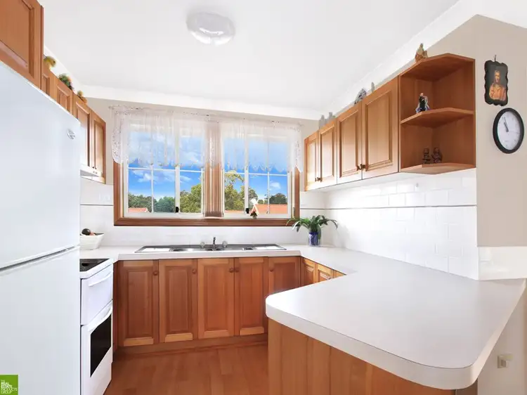 Third view of Homely villa listing, 2/10 Bell Street, Keiraville NSW 2500