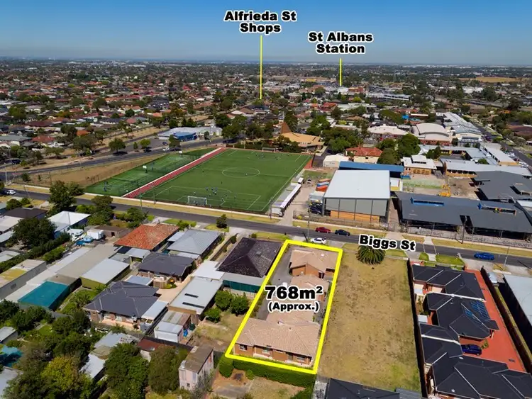 196 Biggs Street, St Albans VIC 3021