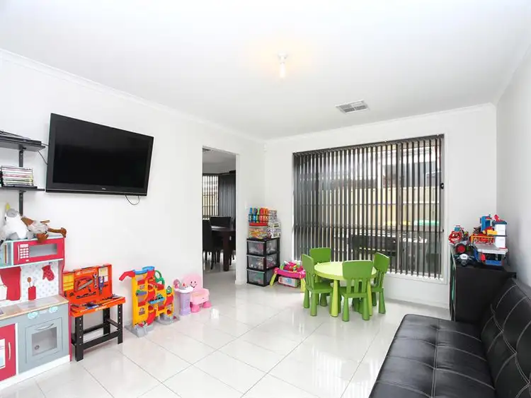 Fifth view of Homely house listing, 15 Mayfair Drive, Andrews Farm SA 5114