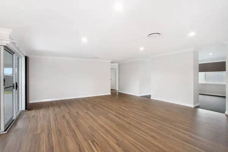 Second view of Homely house listing, 8 Kingham Street, Tamworth NSW 2340