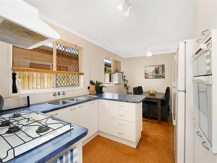 16 Porpoise Parade, Deception Bay QLD 4508