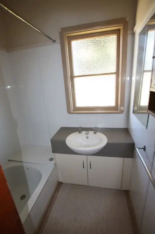 Sixth view of Homely house listing, 18 Hopetoun Street, Rochester VIC 3561