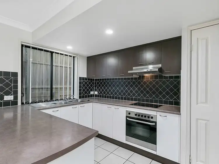 Fifth view of Homely townhouse listing, 17/1158 Cavendish Road, Mount Gravatt East QLD 4122