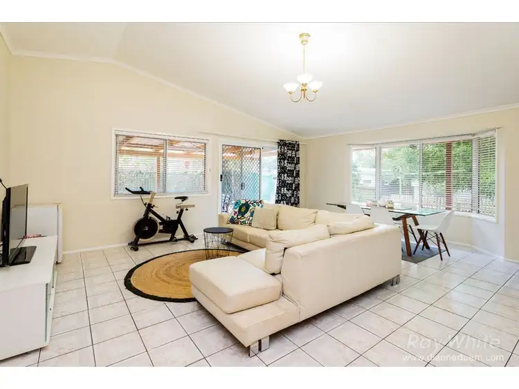 Third view of Homely house listing, 11 Nardie Street, Eight Mile Plains QLD 4113