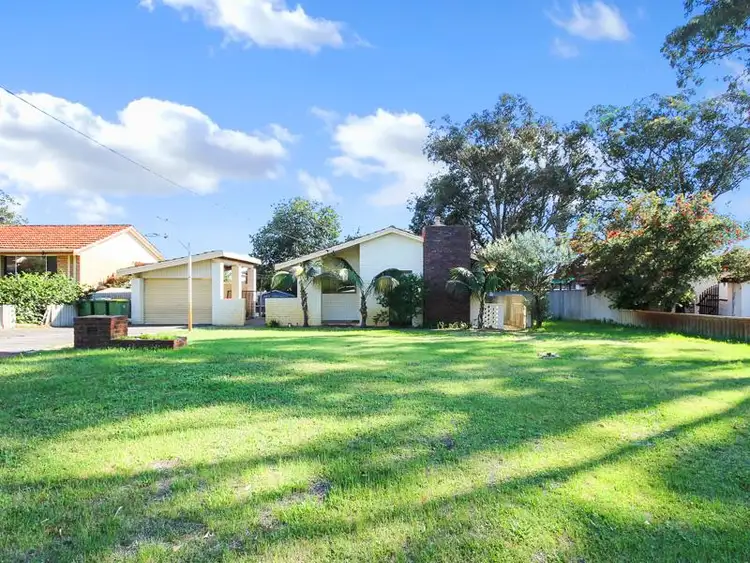 17 Ash Way, Morley WA 6062