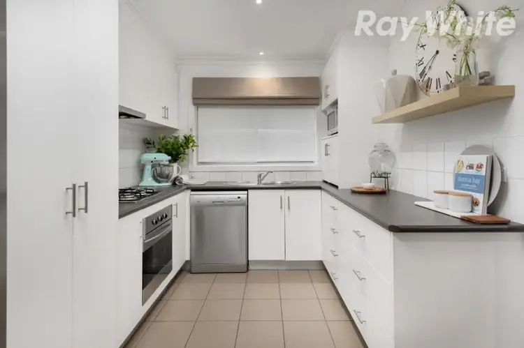 Sixth view of Homely house listing, 9 Fleetwood Court, Gladstone Park VIC 3043