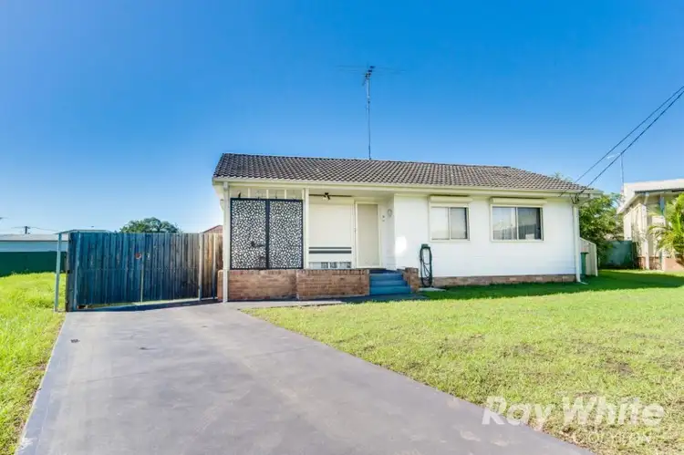 3 Chelsea Place, Colyton NSW 2760