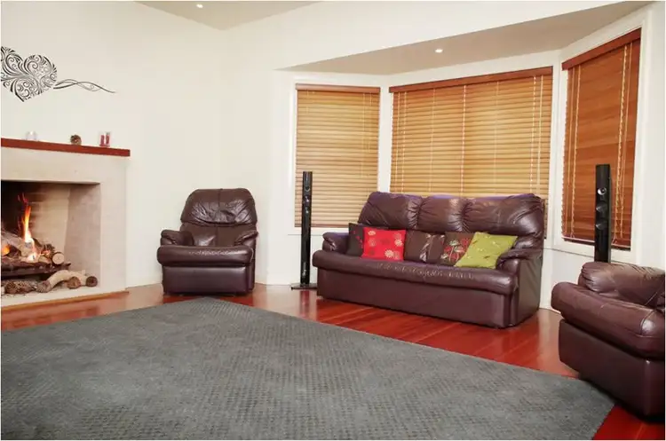 Second view of Homely house listing, 8 Jenwood Avenue, Mittagong NSW 2575