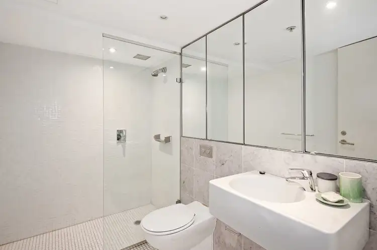 Fourth view of Homely apartment listing, 511/2A Elizabeth Bay Road, Elizabeth Bay NSW 2011