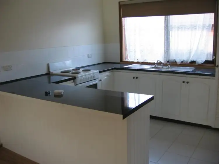 Fifth view of Homely house listing, 5/72 Echuca Road, Rochester VIC 3561