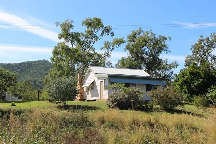6 Gwydir Street, Bingara NSW 2404