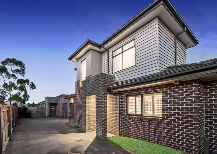 2/82 Leamington Street, Reservoir VIC 3073