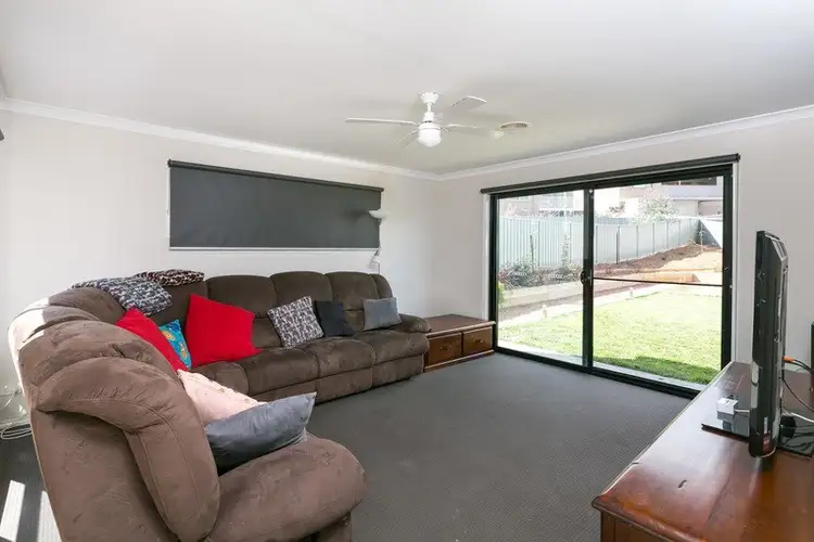 Second view of Homely house listing, 6 Trickett Court, Kangaroo Flat VIC 3555