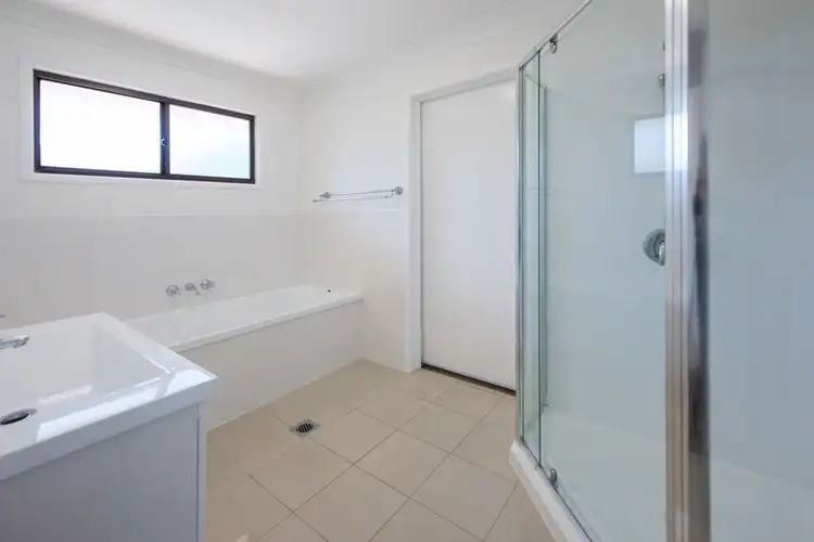 Fifth view of Homely house listing, 2 Royena Court, Crestmead QLD 4132