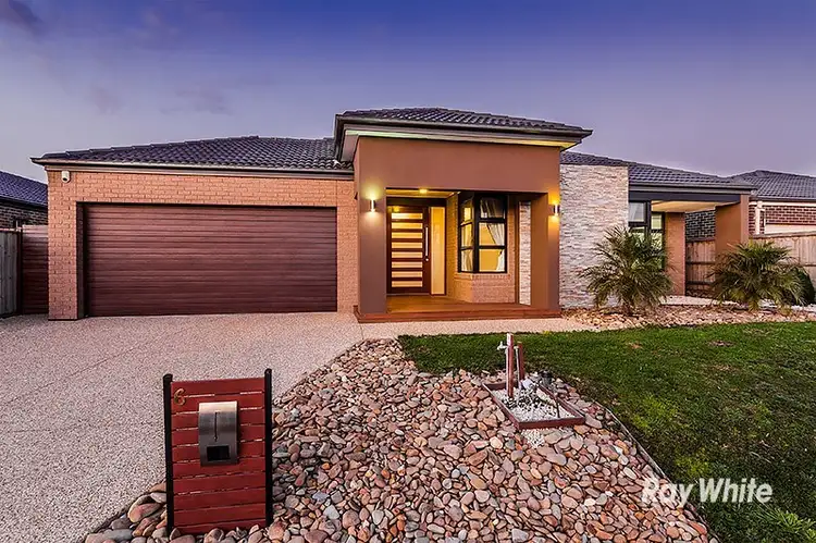 6 Gregson Grove, Lyndhurst VIC 3975