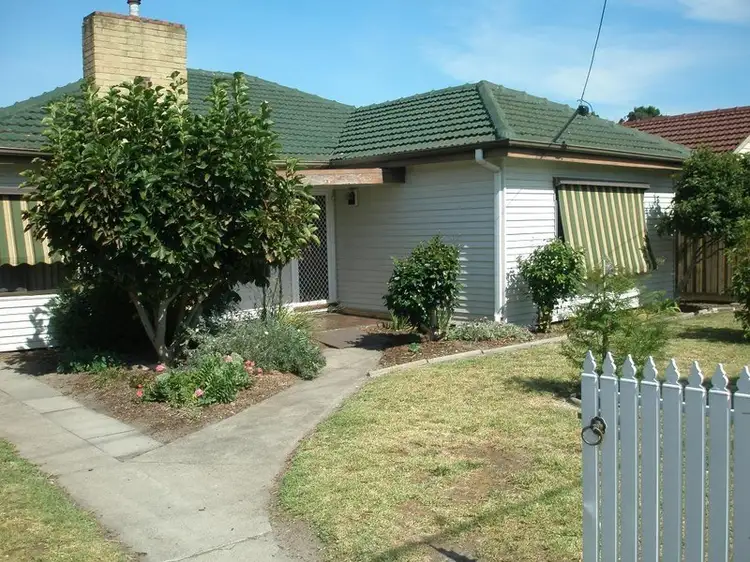 Main view of Homely house listing, 8 Fowler Street, Chelsea VIC 3196