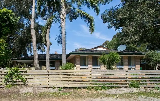 14 John Street, Gooseberry Hill WA 6076