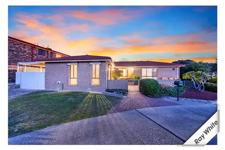 7 Vagabond Crescent, Mckellar ACT 2617